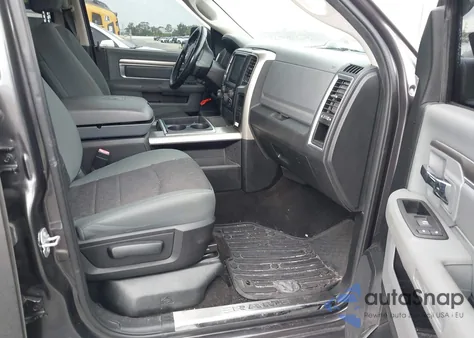 2015 Ram 1500 Outdoorsman z USA, uszkodzony, nr VIN 1C6RR6LT3FS675674